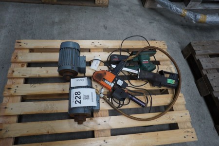 2 pcs. Electric motors + 2 pcs. Power tools
