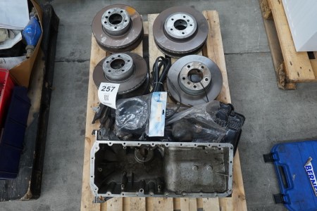 Lots of brakes and pans