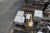 4 boxes of sealant + work radio, Brand: Dewalt