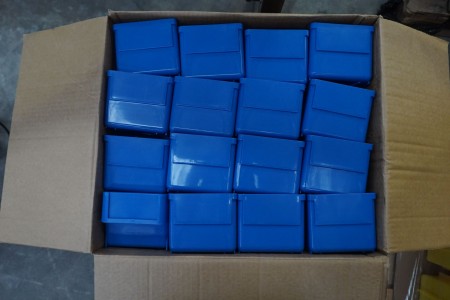 64 pcs. storage/assortment boxes in plastic
