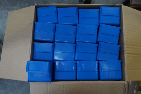 64 stk. lager-/sortimentskasser i plast