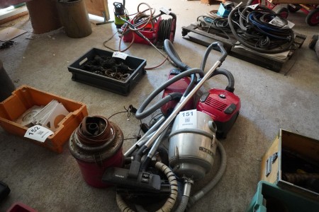 4 pieces. vacuum cleaners, etc.