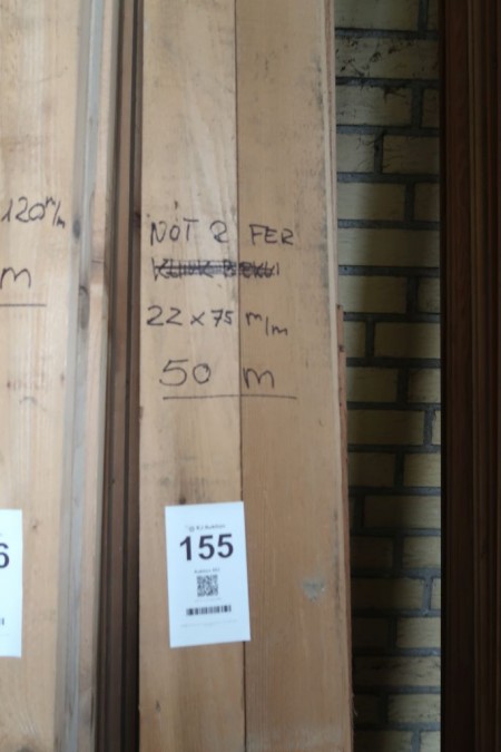 50 meter boards of cedar wood