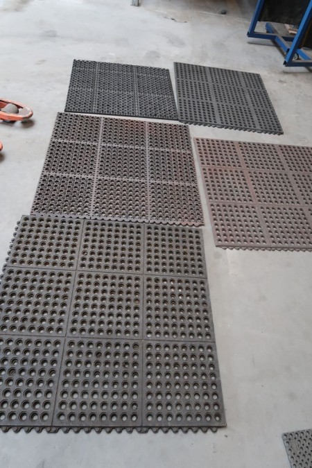 5 stk. gummimåtter til betongulv