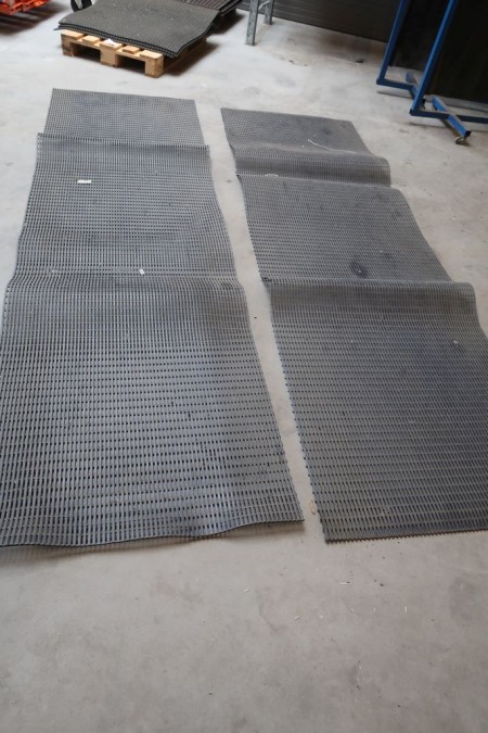 2 pcs. rubber mats for concrete floors