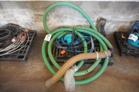 2 pcs. submersible pumps + hoses