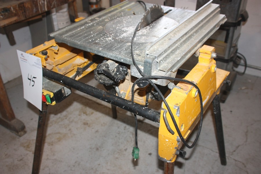 Table saw, DeWalt DW 742 A3, blade 250 mm - KJ Auktion - Machine auctions