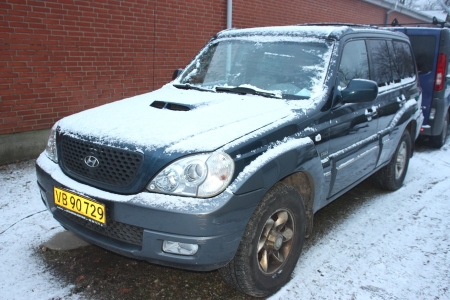 Hyundai Terracan, 2,9 CRDI 4WD aut. Reg. nr. VB 90729. 1. reg.: 12/2004. Seneste syn: 03/2011. KM: 175.740
