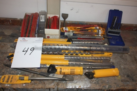 Lot drills and chisels