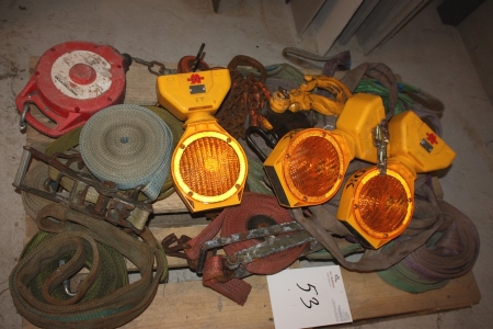 Pallet with chains, hooks, lifting straps, cargo straps and tighter, 3 x warning lights, etc.