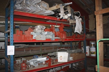 Pallet rack containing: anchors, brackets, etc. for hall construction + bottom fittings, etc.