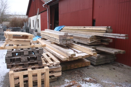 Lot of wood, various dimensions + package with wood by the silo