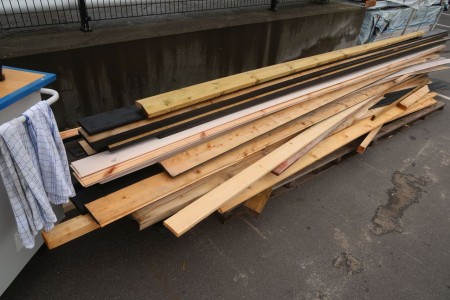 Various boards on pallet