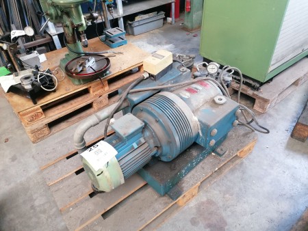 Vacuumpumpe + 2 stk. trykbeholder, Werie Clfkb 101
