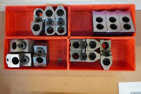 4 sets. claws for hydraulic centering cartridge