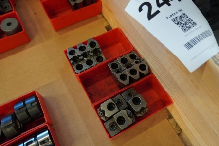 3 sets. claws for hydraulic centering cartridge