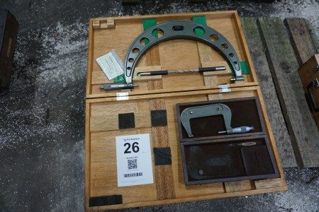 Measuring glasses, Mitutoyo + micrometer