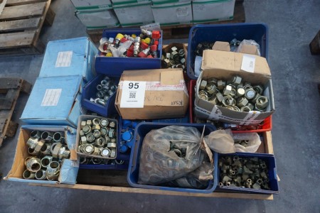 Pallet with large lot of fittings, ball valves, quick couplings & plugs in metric, inch & JIC