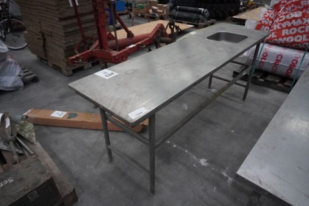 Steel table incl. wash