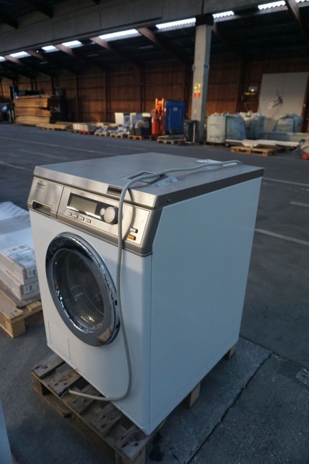 Industrial washing machine, Miele PW 6065