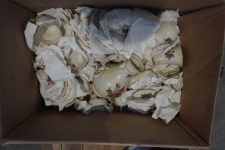 Box with various porcelain