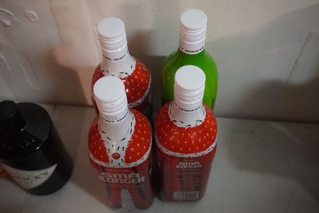 4 bottles of spirits