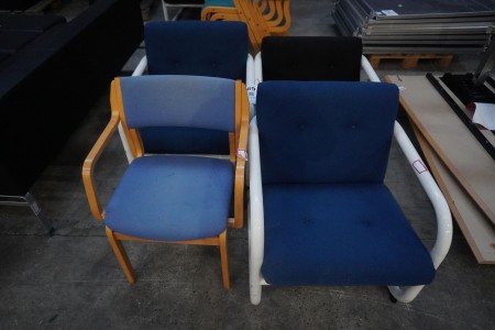 4 Stück. Stühle