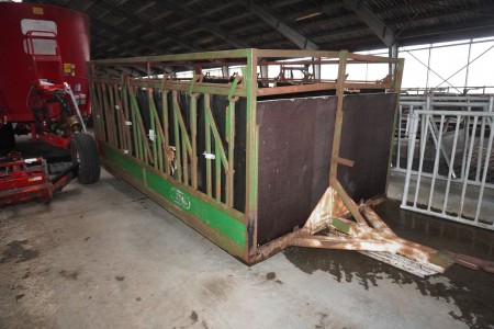 Livestock wagon, Intho