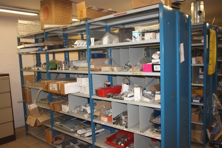 6 section steel shelving without content