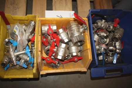 3 assortment boxes with valves