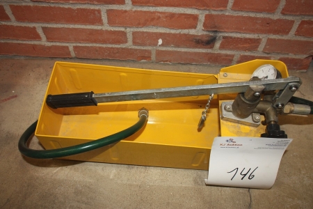 Hydraulic pressure tester, 6 bar