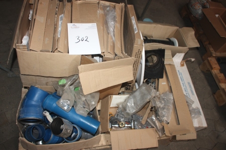 Pallet with various plumbing fittings, etc.