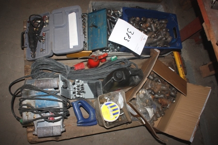 Pallet with various fittings + mini grinder / drill, Dremel + groover, Baier, etc.