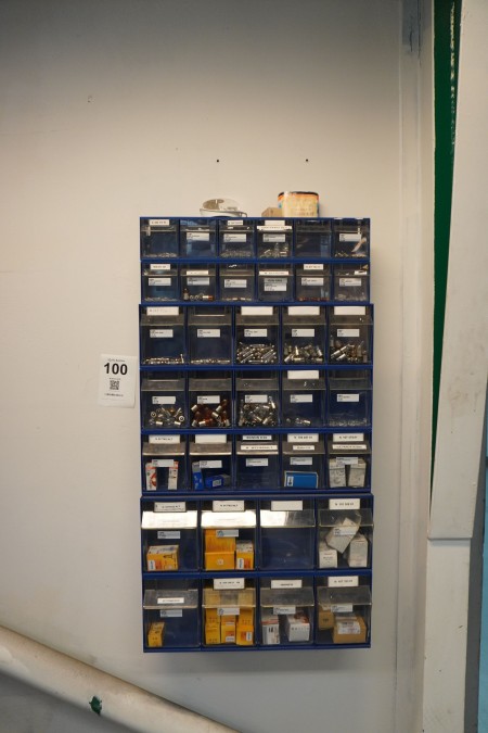 Assortment rack incl. various bulbs for cars