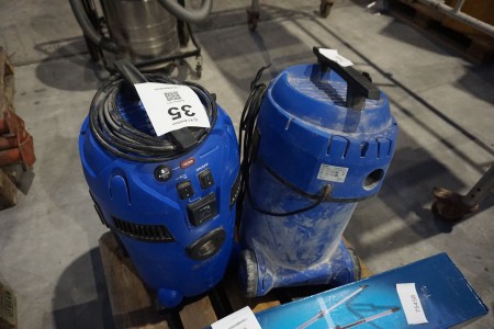 2 pcs. Industrial vacuum cleaners, Nilfisk