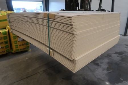 39 sheets of plaster 12.5 mm