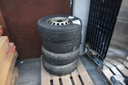 4 stk. dæk med stålfælge