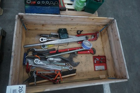 Lot of mixed tools