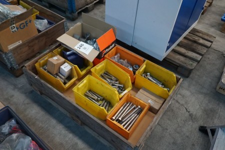 Lot of bolts, nuts & fittings