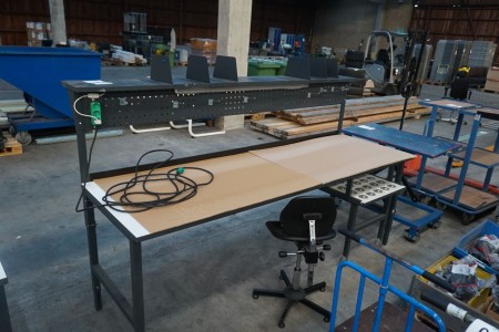 Work table with power