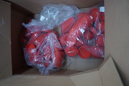 Lot of cylinder/pipe plugs
