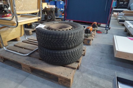 2 pcs. Tires with rims