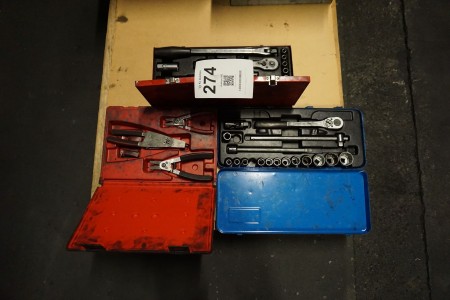 2 pcs. socket wrench set + pliers for locking rings
