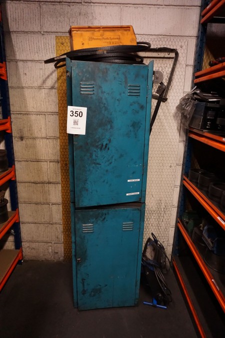 2 pcs. tool cabinets with contents