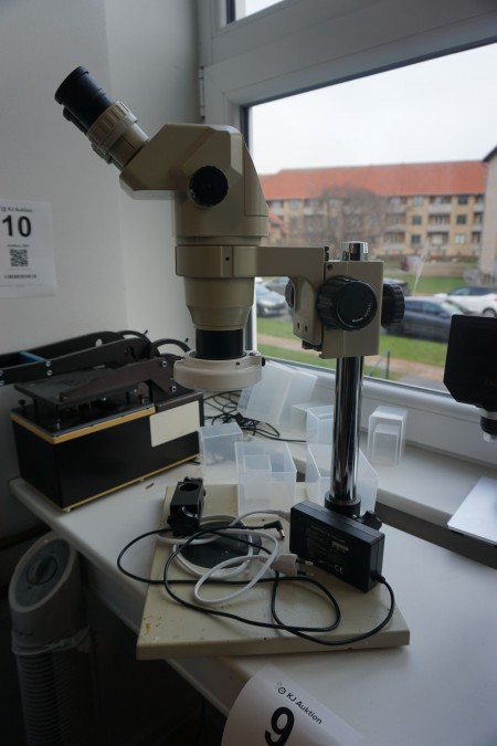 2 stk. mikroskoper