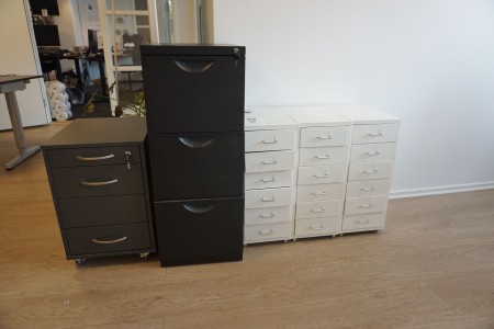 5 pieces. drawer cassettes / filing cabinets