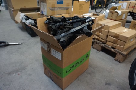 Large batch of center support feet for bicycles, URSUS
