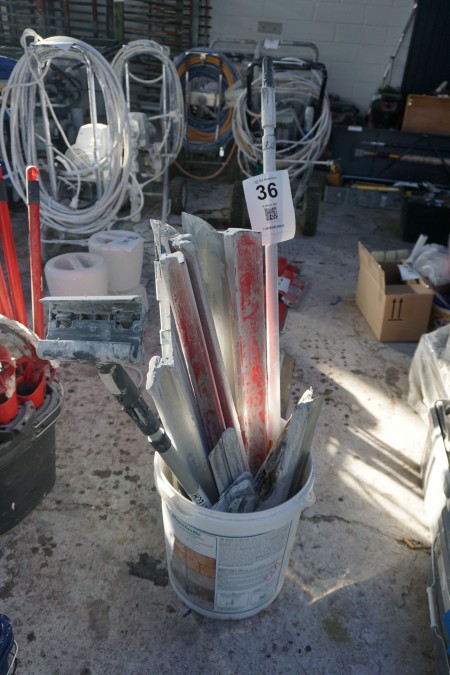 Lot of spatulas
