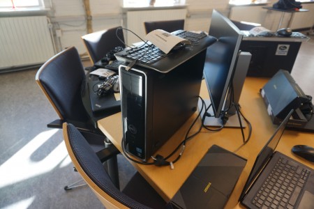 Stationær computer, Dell inkl. Skærm, HP