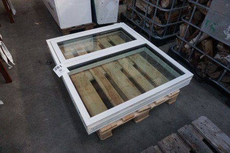 Window in wood/aluminium